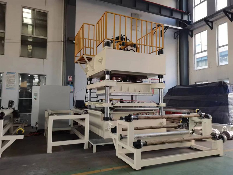 UD fabric laminating machine UD fabric laminating machine