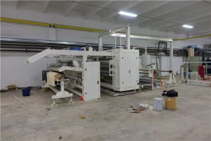 Текстилна фабрика Hot Melt лепило ламиниране машина