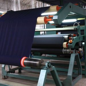 Околната среда стопяеми лепило ламиниране машина